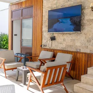 2* Hotel Tuna Butik